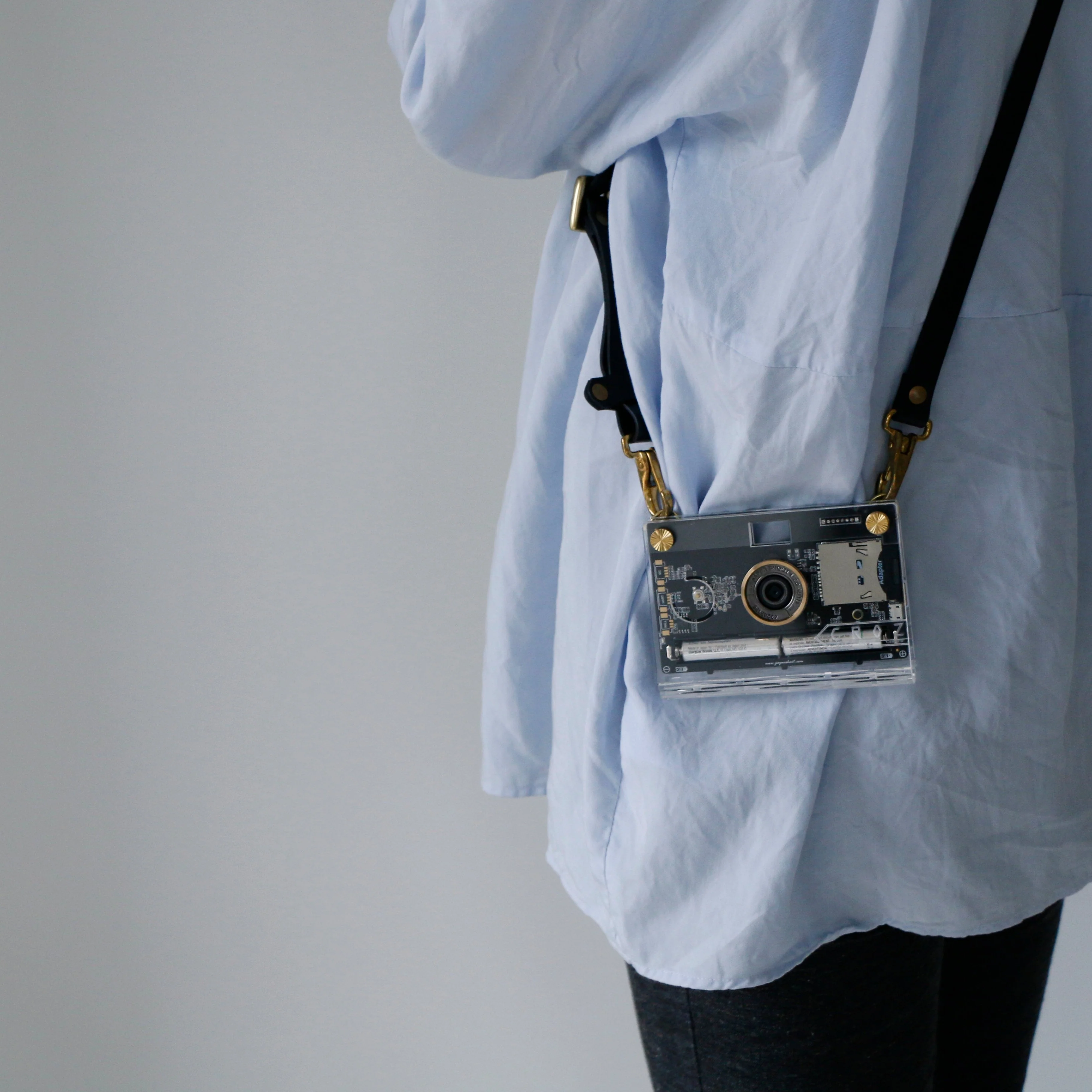 Material Essence Case - Image 4