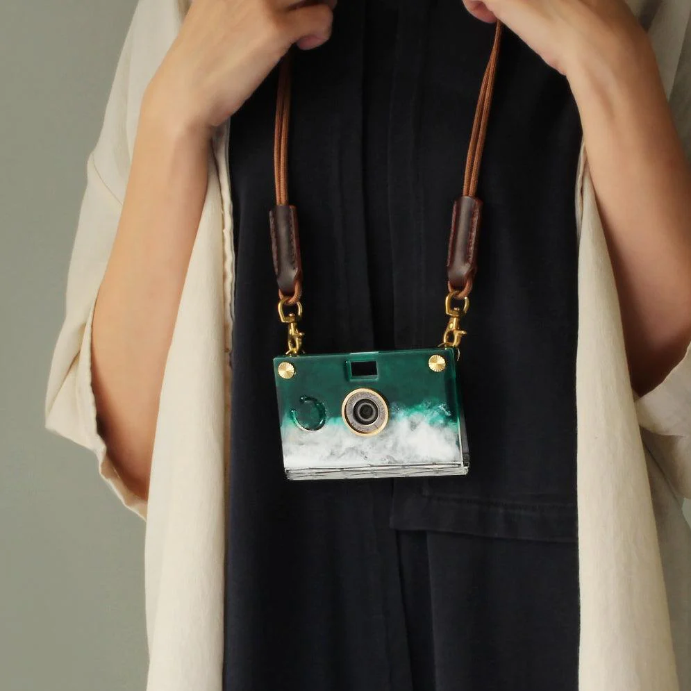 Material Essence Case - Image 9