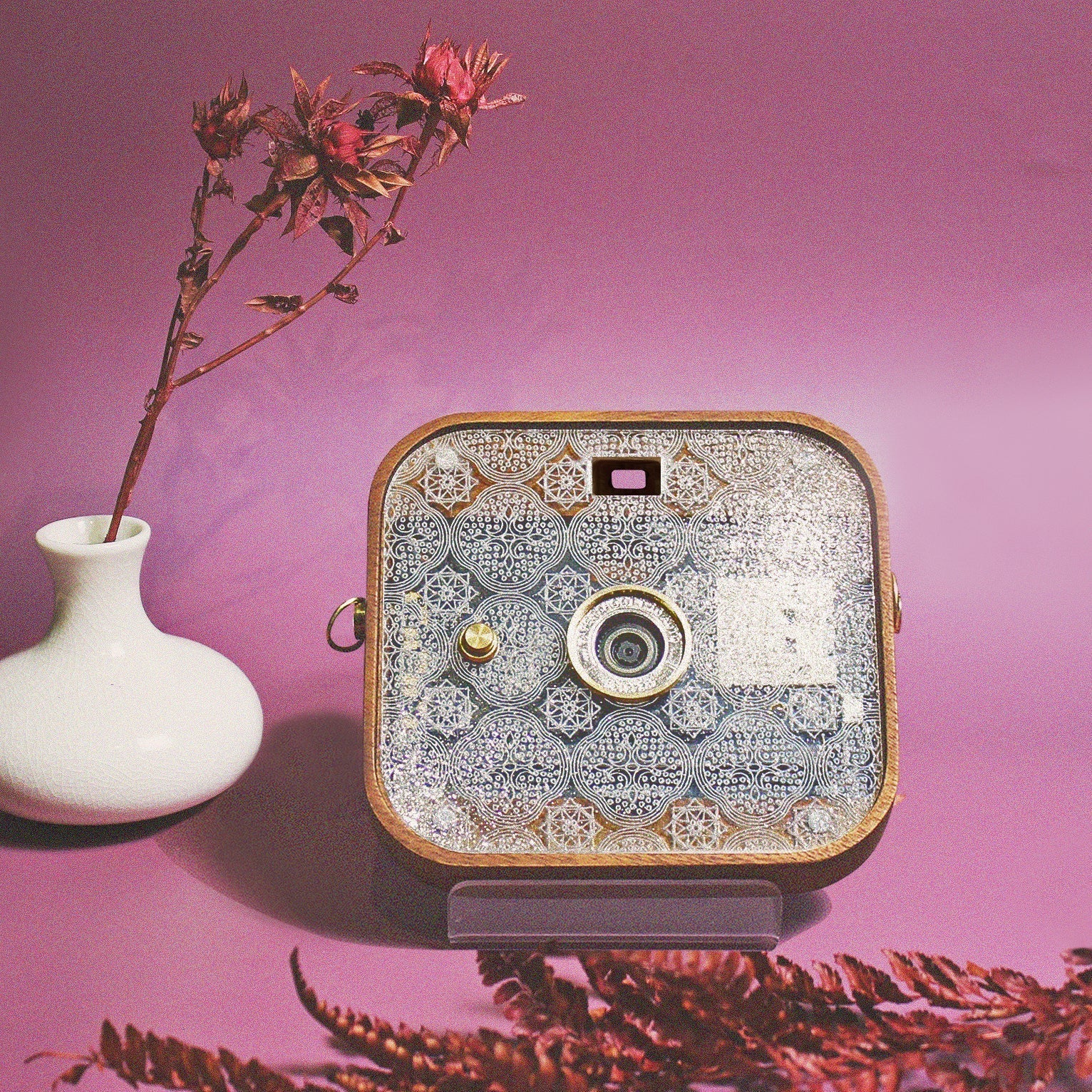 Thinkk&Shoot Case:: Vintage Patterned Glass - Image 5